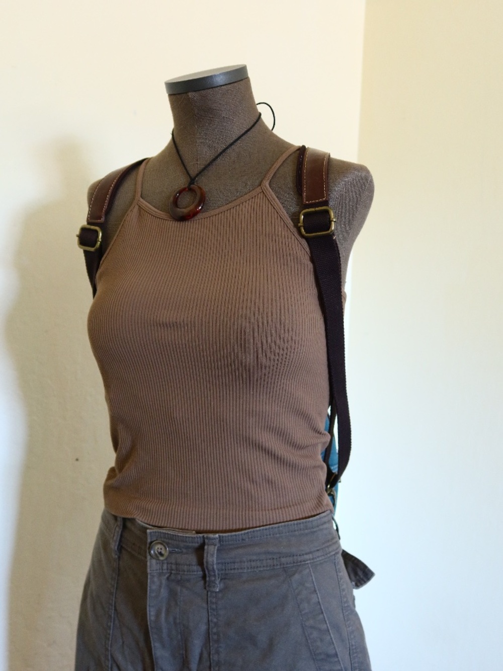 Built in Bra Brown Ribbed Racerback Tank Top - Picture 3 of 9